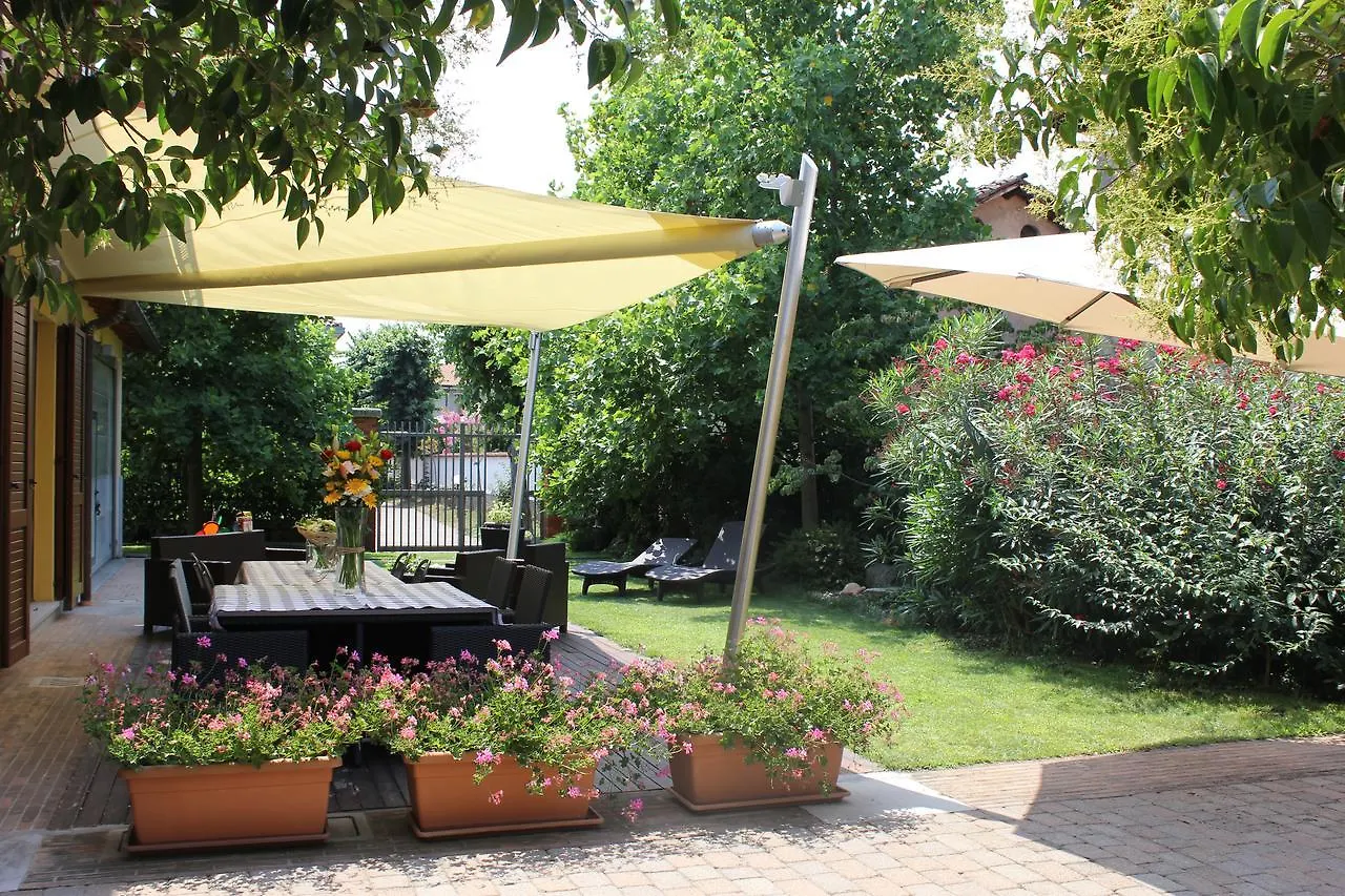 Hayloft Bed & Breakfast Cornaredo Italy